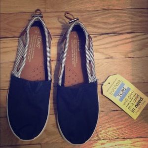 Toms Navy Canvas/White Striped Bimini Sz 4 Youth